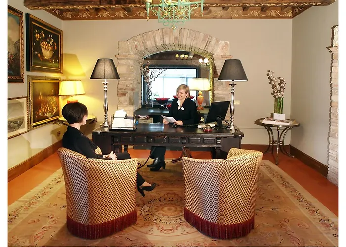 Relais Todini - Residenza D'Epoca - Luxury Historic House