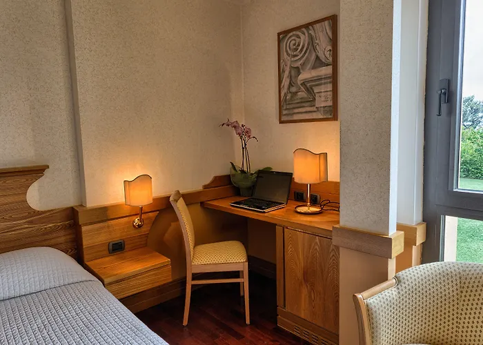 Bv Grand Hotel Assisi